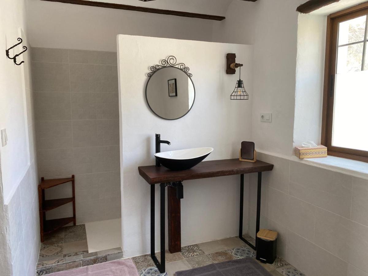 B&B Los Lujos Oria ภายนอก รูปภาพ